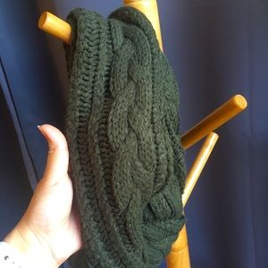 🟢BOGO FREE🟢 NWT infinity scarf🟢
